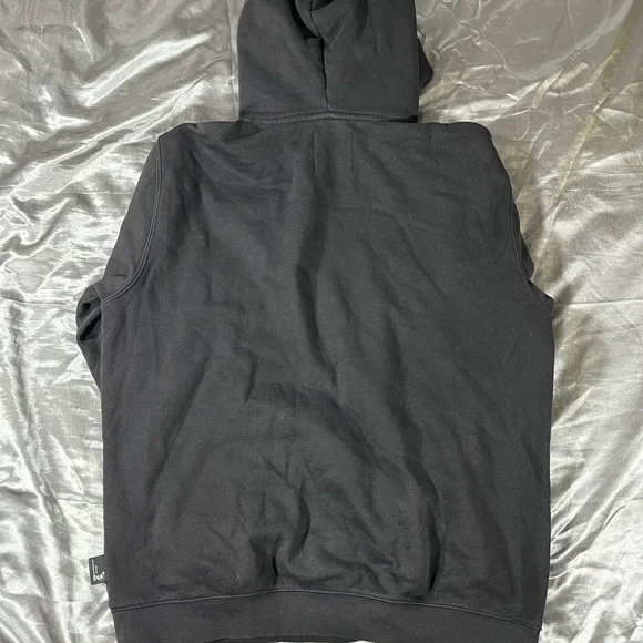 GAP Black Men's Sweater with Graphic Design-🔥 Vintage GAP x Disney Hoodie – Mens - Picture 3 of 5